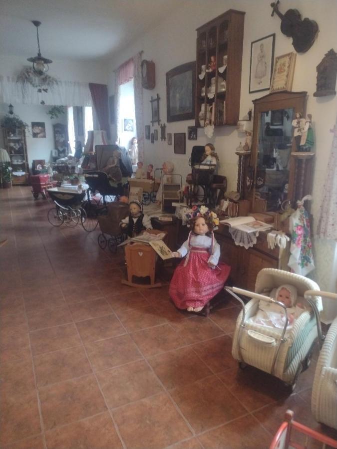 Restaurace A Penzion Ubrousku Prostri Se Nová Bystřice Exterior foto